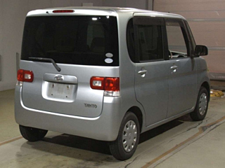 DAIHATSU TANTO 2008