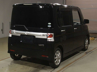 DAIHATSU TANTO 2008