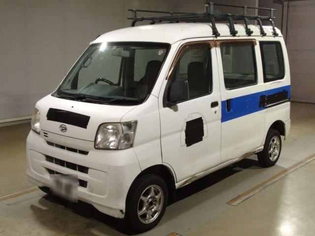 DAIHATSU HIJET VAN 2011