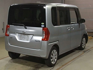 DAIHATSU TANTO 2014