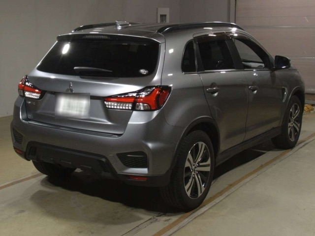 MITSUBISHI RVR 2021