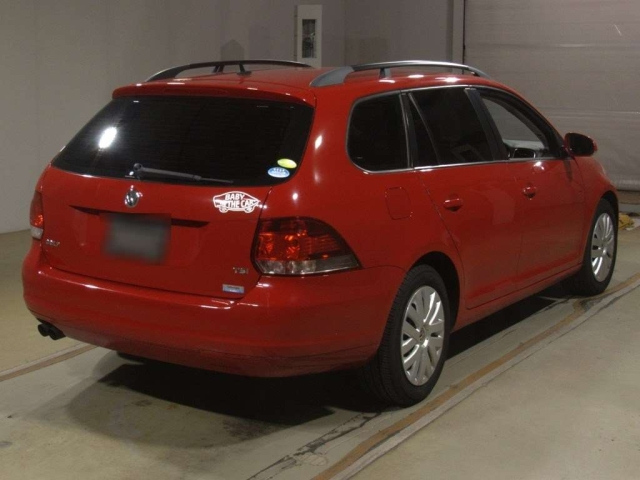 VOLKSWAGEN GOLF VARIANT 2010