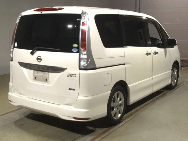 NISSAN SERENA 2012