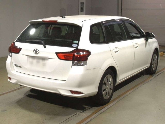 TOYOTA COROLLA FIELDER 2016