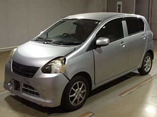 DAIHATSU MIRA E S 2011
