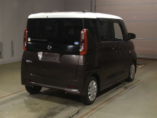 NISSAN ROOX 2021