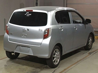 DAIHATSU MIRA E S 2011