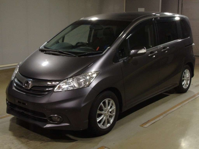 HONDA FREED 2012