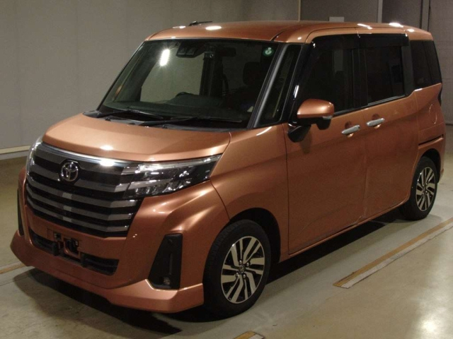 TOYOTA ROOMY 2021
