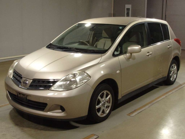 NISSAN TIIDA 2009