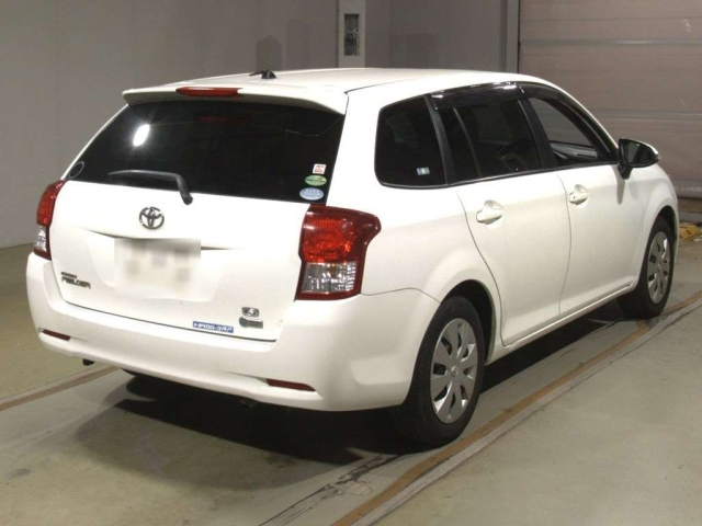 TOYOTA COROLLA FIELDER 2012