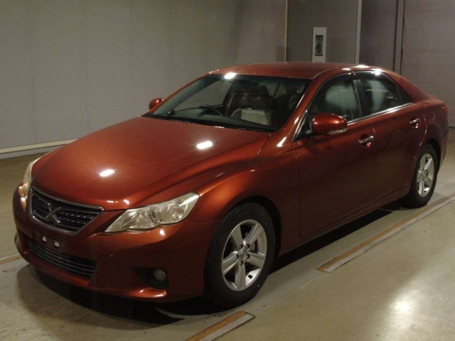 TOYOTA MARK X 2010