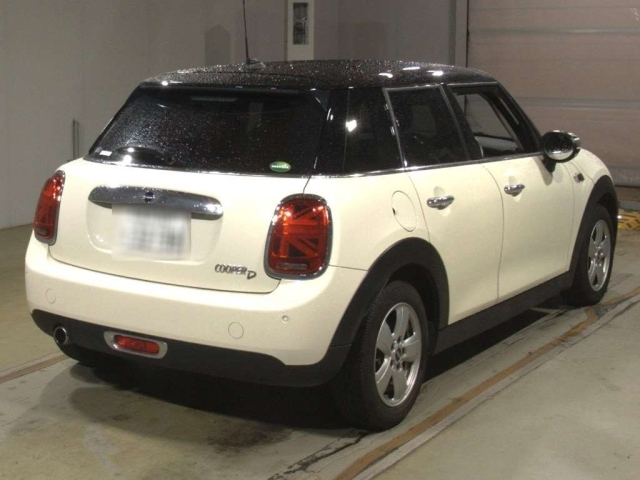 BMW MINI 2020