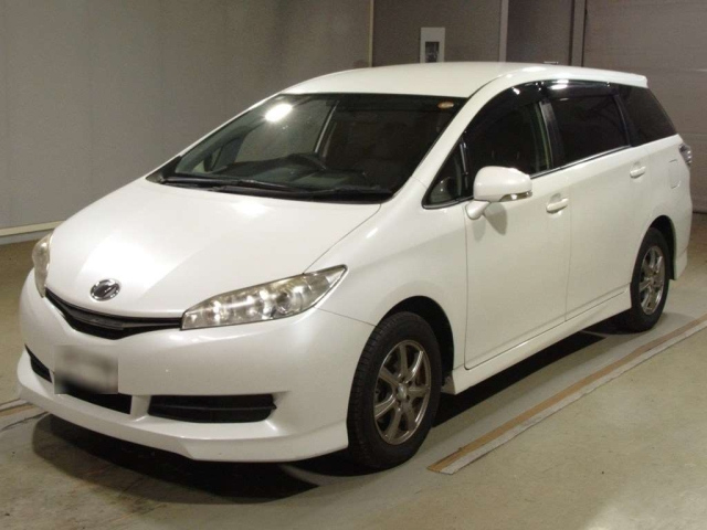 TOYOTA WISH 2017