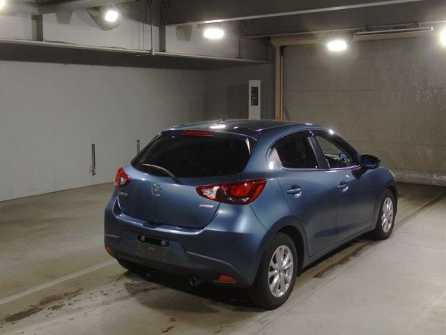 MAZDA DEMIO 2015