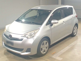 TOYOTA RACTIS 2013