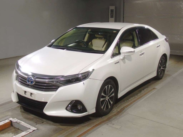 TOYOTA SAI 2015