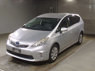 TOYOTA PRIUS ALPHA 2012