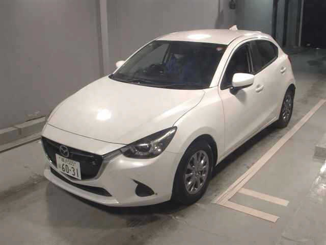 MAZDA DEMIO 2018