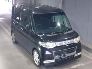 DAIHATSU TANTO 2009