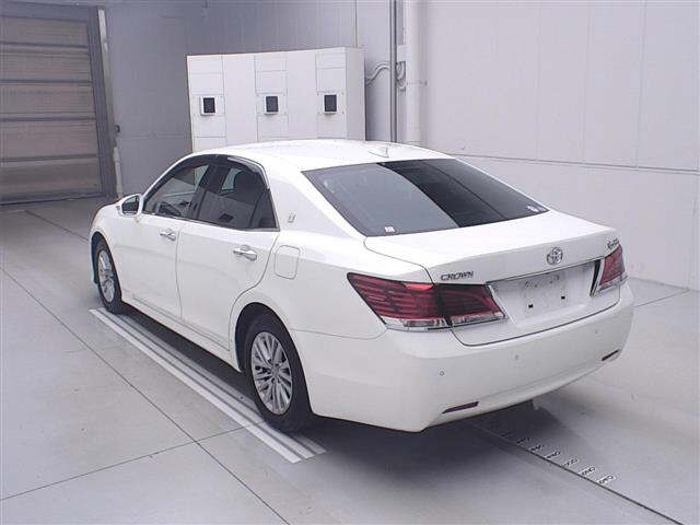 TOYOTA CROWN 2017