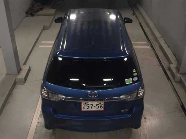 TOYOTA WISH 2013