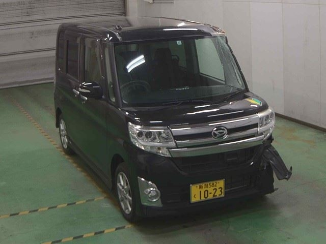 DAIHATSU TANTO 2013
