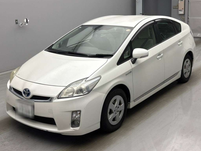 TOYOTA PRIUS 2010