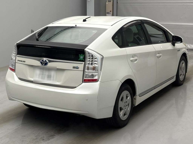 TOYOTA PRIUS 2010