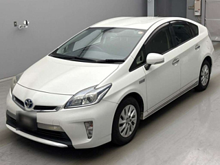 TOYOTA PRIUS PHV