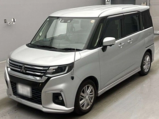 MITSUBISHI DELICA D2