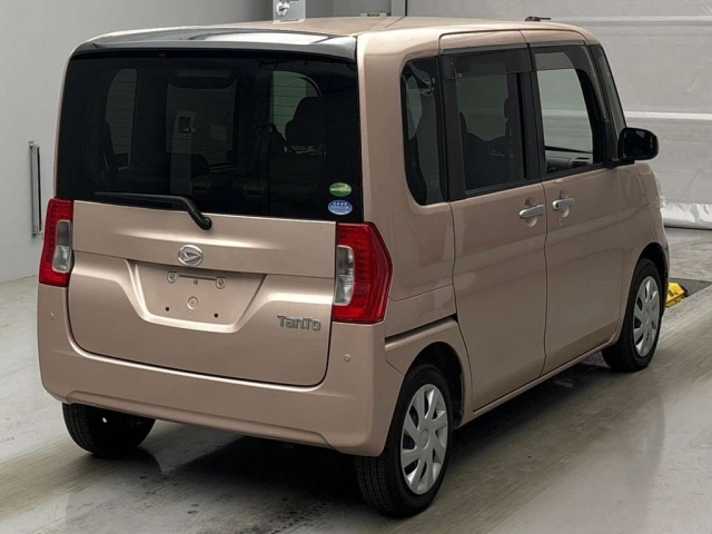 DAIHATSU TANTO 2017