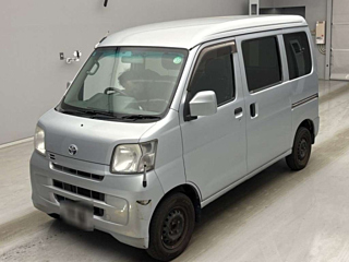 TOYOTA PIXIS VAN