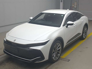 TOYOTA CROWN CROSSOVER