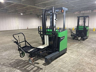 TOYOTA FORKLIFT