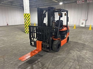 TOYOTA FORKLIFT