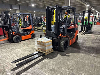 TOYOTA FORKLIFT