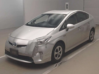 TOYOTA PRIUS PHV