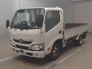 TOYOTA DYNA