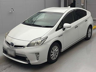 TOYOTA PRIUS PHV