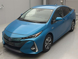 TOYOTA PRIUS PHV