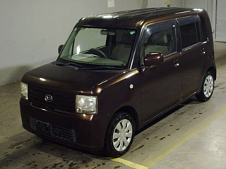 DAIHATSU MOVE CONTE