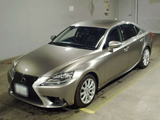 LEXUS IS