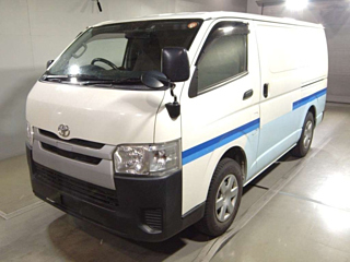 TOYOTA REGIUS ACE VAN
