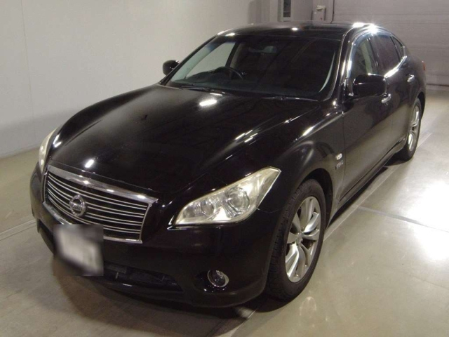 NISSAN FUGA 2012