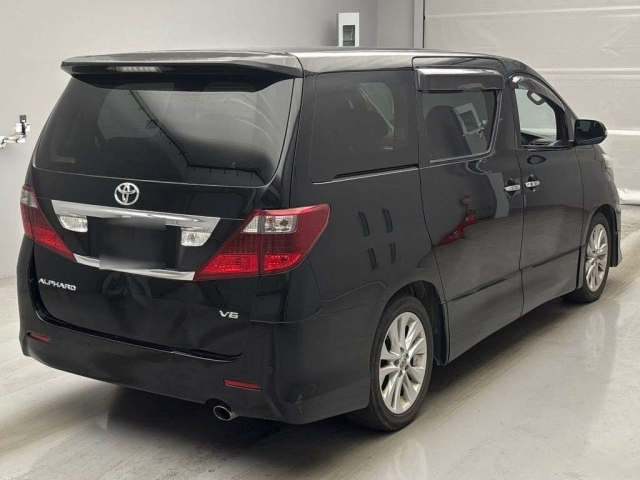 TOYOTA ALPHARD 2008