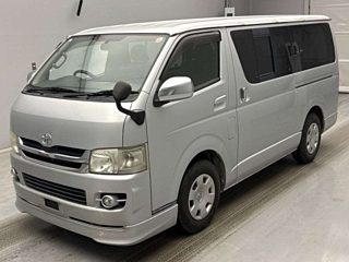 TOYOTA REGIUS ACE VAN
