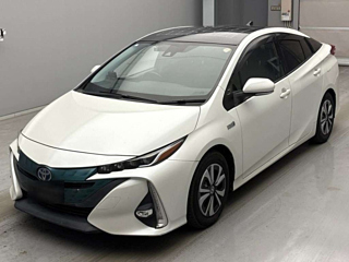 TOYOTA PRIUS PHV