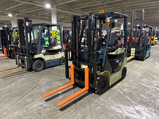 TOYOTA FORKLIFT