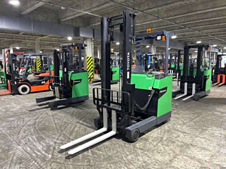 TOYOTA FORKLIFT